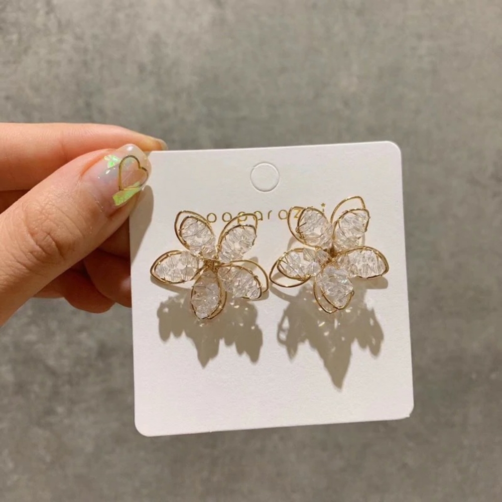 Floral earrings, jewelry earrings